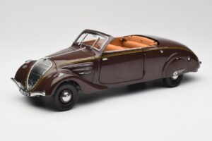 Peugeot 402 Eclipse Шоколад Norev 1:18 184873 Метал