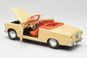 Peugeot 403 Кабриолет Пясъчно Жълт Solido 1:18 8165 Метал — снимка 5 от 8