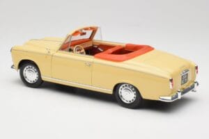Peugeot 403 Кабриолет Пясъчно Жълт Solido 1:18 8165 Метал — снимка 7 от 8