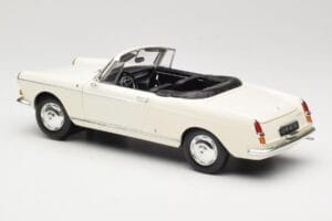 Peugeot 404 Кабриолет Бял Norev 1:18 184746 Метал — снимка 7 от 8