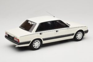 Peugeot 505 V6 White Meije Otto 1:18 OT1297 Смола — снимка 2 от 6
