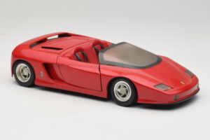Pininfarina Mythos Червен Revell 1:18 8806 Метал — снимка 6 от 8