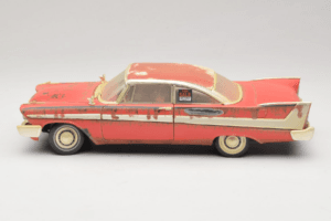 Plymouth Fury Червен Christine Мръсна Версия Auto World 1:18 AWSS119/06 Метал — снимка 4 от 8