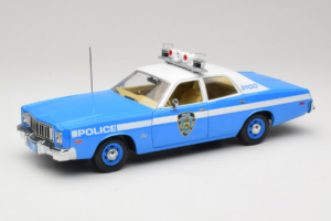 Plymouth Fury Police Pursuit New York Police Department GreenLight 1:18 19043 Метал