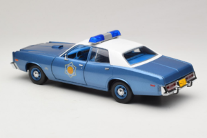 Plymouth Fury Police Pursuit Smokey and the Bandit GreenLight 1:18 19044 Метал — снимка 7 от 8