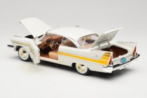 Plymouth Fury Бял Anson 1:18 30398 Метал — снимка 5 от 8