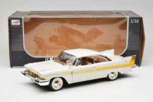 Plymouth Fury Бял Anson 1:18 30398 Метал — снимка 8 от 8