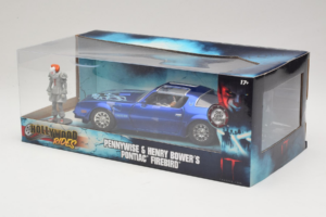 Pontiac Firebird Pennywise With Figure Jada 1:24 31118 Метал — снимка 3 от 3