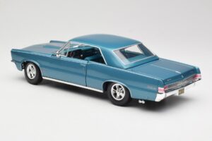 Pontiac GTO Hurst Edition Син Maisto 1:18 531885 Метал — снимка 7 от 8