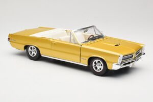 Pontiac GTO Hurst Edition Златен Maisto 1:18 531884 Метал — снимка 6 от 8