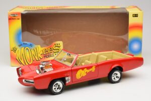 Pontiac GTO Monkeemobile Червен ERTL 1:18 33150 Метал — снимка 8 от 8