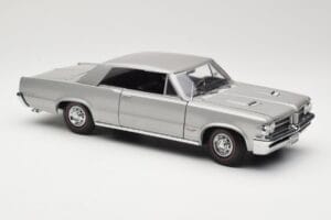 Pontiac GTO Сребрист Sun Star 1:18 1821 Метал — снимка 6 от 8