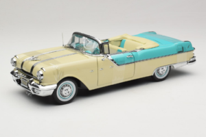 Pontiac Star Chief I Love Lucy Nautilus Blue Бял Sun Star 1:18 5057 Метал