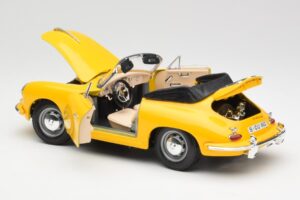 Porsche 356B Кабриолет Жълт Bburago 1:18 3031 Метал — снимка 5 от 8