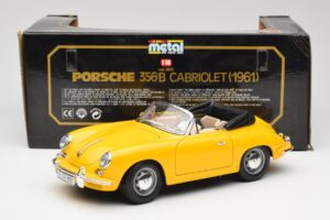 Porsche 356B Кабриолет Жълт Bburago 1:18 3031 Метал — снимка 8 от 8