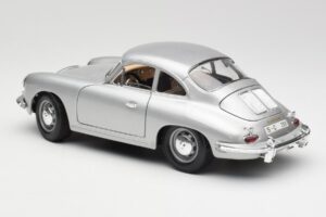 Porsche 356B Сребрист Bburago 1:18 3021-M1 Метал — снимка 7 от 8