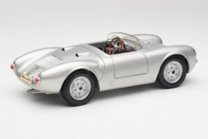 Porsche 550 A Spyder Сребрист Maisto 1:18 50314 Метал — снимка 3 от 8