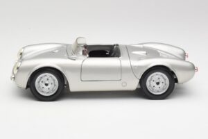 Porsche 550 A Spyder Сребрист Maisto 1:18 50314 Метал — снимка 4 от 8