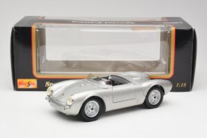 Porsche 550 A Spyder Сребрист Maisto 1:18 50314 Метал — снимка 8 от 8