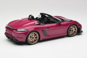 Porsche 718 982 Spyder RS Weissach Package Ruby Star Neo GT Spirit 1:18 GT486 Смола — снимка 2 от 6