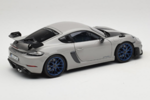 Porsche 718 Cayman 982 GT4 RS Weissach Package Chalk Norev 1:18 187253 Метал — снимка 2 от 8