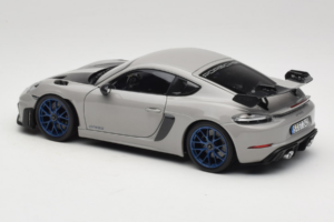 Porsche 718 Cayman 982 GT4 RS Weissach Package Chalk Norev 1:18 187253 Метал — снимка 7 от 8