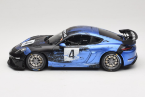 Porsche 718 Cayman GT4 RS Clubsport Черен Синьо Otto 1:18 OT469 Смола — снимка 3 от 6