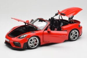 Porsche 718 Spyder RS Guards Red Norev 1:18 187271 Метал — снимка 2 от 8