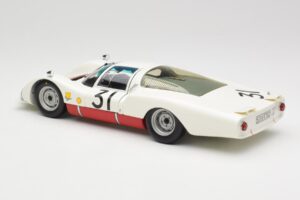 Porsche 906 LH #31 H. Herrmann / H. Linge Porsche System Engineering 24 Hours of Le Mans 1966 Minichamps 1:18 100666131 Метал — снимка 7 от 8