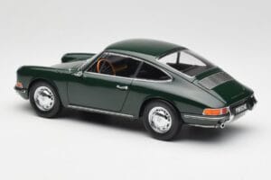 Porsche 911 901 Irish Зелен Kyosho 1:18 08969G Метал — снимка 7 от 8