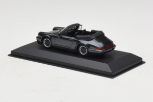 Porsche 911 930 Кабриолет Purple Metallic Minichamps 1:43 PORSCHE006 Метал — снимка 3 от 4