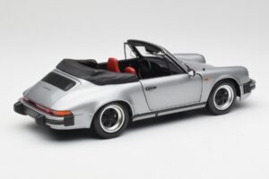 Porsche 911 930 Carrera 3.2 Кабриолет Сив Металик Minichamps 1:18 100063034 Метал — снимка 3 от 8