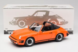 Porsche 911 930 Carrera 3.2 Targa Оранжев Minichamps 1:18 100063064 Метал — снимка 8 от 8