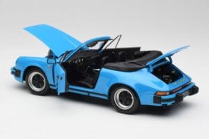 Porsche 911 930 Carrera Кабриолет Синьо Minichamps 1:18 100063032 Метал — снимка 5 от 8