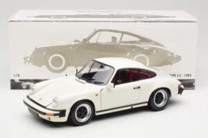 Porsche 911 930 Carrera 3.2 Grand Prix White Minichamps 1:18 100063024 Метал — снимка 8 от 8