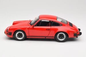 Porsche 911 930 Carrera 3.2 Guards Red Minichamps 1:18 100063021 Метал — снимка 4 от 8