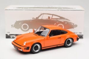 Porsche 911 930 Carrera 3.2 Signal Orange Minichamps 1:18 100063025 Метал — снимка 8 от 8