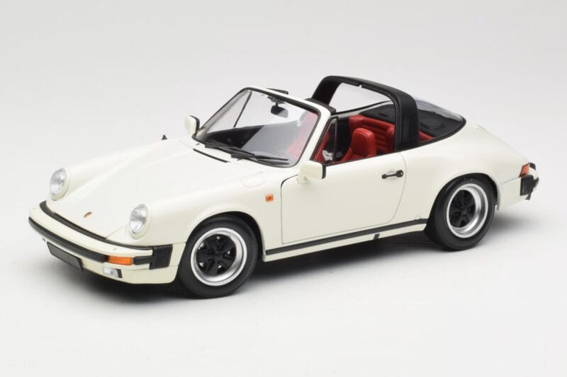 Porsche 911 930 Carrera Targa 3.2 Grand Prix White Minichamps 1:18 100063062 Метал