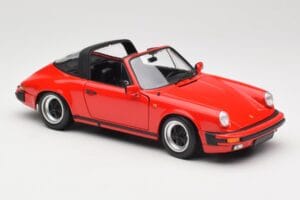 Porsche 911 930 Carrera Targa 3.2 Guards Red Minichamps 1:18 100063061 Метал — снимка 7 от 9