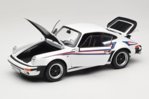 Porsche 911 930 Turbo 3.3 Бял Norev 1:18 187668 Метал — снимка 2 от 8