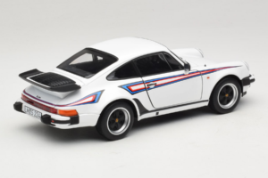 Porsche 911 930 Turbo 3.3 Бял Norev 1:18 187668 Метал — снимка 3 от 8