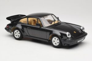 Porsche 911 930 Turbo Зелен Tonka 1:18 01677 Метал — снимка 6 от 8