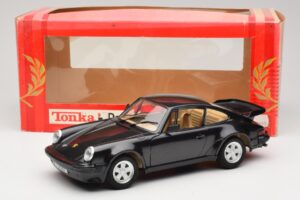 Porsche 911 930 Turbo Зелен Tonka 1:18 01677 Метал — снимка 8 от 8