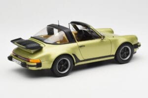 Porsche 911 930 Turbo Targa Зелен Металик Norev 1:18 187526 Метал — снимка 4 от 10