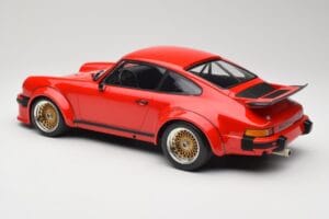 Porsche 911 934 RSR Червен 1976 Minichamps 1:12 125766400 Метал — снимка 5 от 6