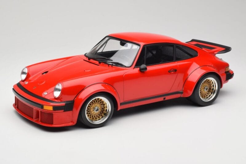 Porsche 911 934 RSR Червен 1976 Minichamps 1:12 125766400 Метал