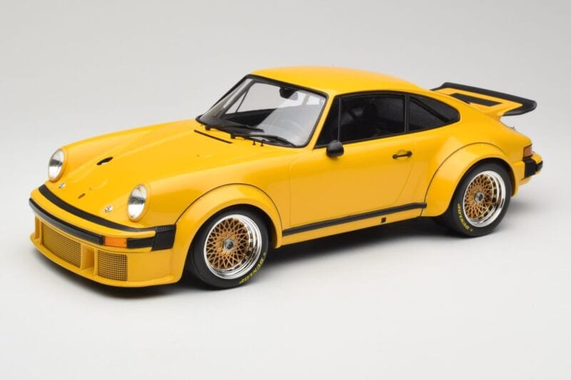 Porsche 911 934 RSR Жълт 1976 Minichamps 1:12 125766401 Метал