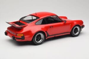 Porsche 911 934 Turbo Червен 1977 Minichamps 1:12 125066100 Метал — снимка 2 от 6