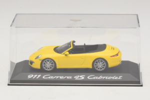 Porsche 911 991 Carrera 4S Кабриолет Жълт Minichamps 1:43 WAP0201120C Метал — снимка 4 от 5