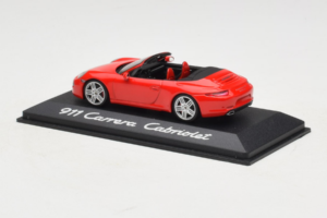 Porsche 911 991 Carrera Кабриолет Червен Minichamps 1:43 WAP0200120C Метал — снимка 3 от 4